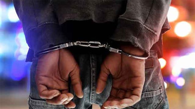 Malaysian national arrested in Colombo with 36,200 illegal cigarettes