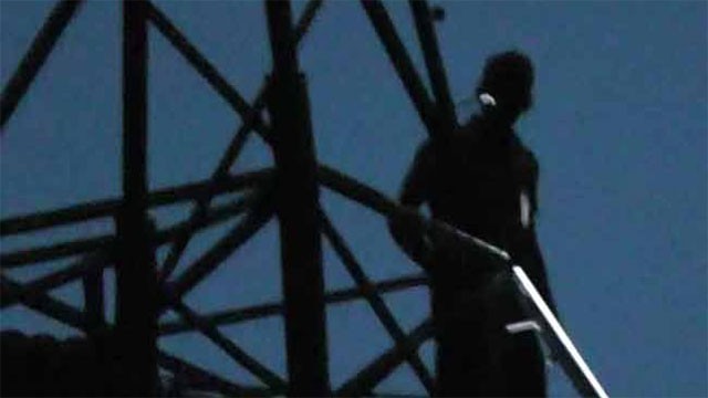 Matara court orders man to repay CEB Rs. 201,059 after tower protest cut power to seven areas