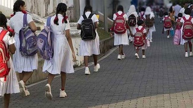 All schools in Kandy and Nuwara Eliya districts to close on Tuesday
