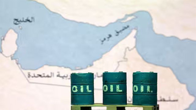 Oil rises as traders wait for proof that Hormuz will reopen