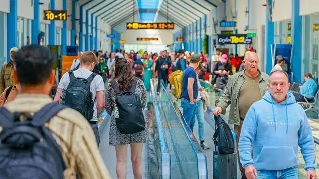 India supplies one in four of Sri Lanka's 1.43 million arrivals so far this year