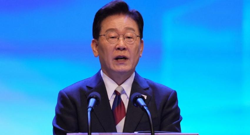 South Korea's Lee proposes talks with Pyongyang to formally end Korean War