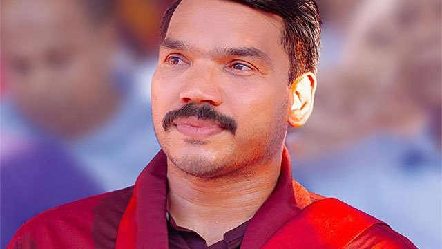Namal Rajapaksa leaves FCID after recording statement