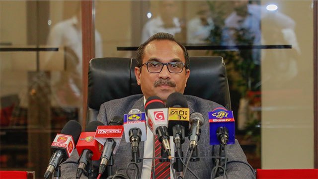 Online railway season tickets to open to private sector staff from October 1
