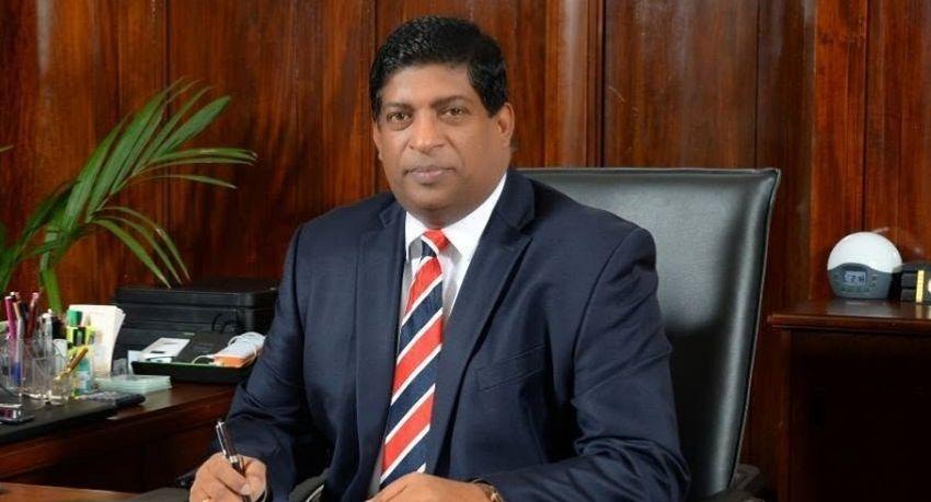 Ravi Karunanayake arrested by Bribery Commission, released on bail the same evening