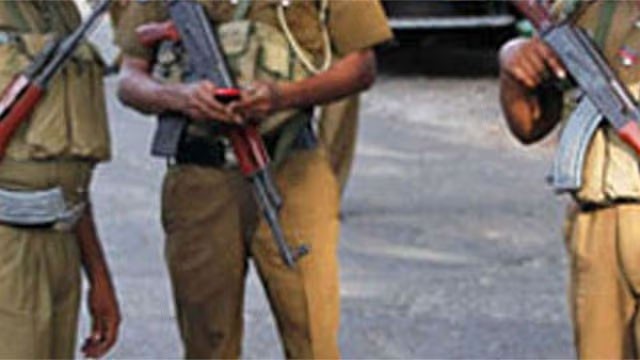 Police open fire on three-wheeler in Borella; five arrested with three swords