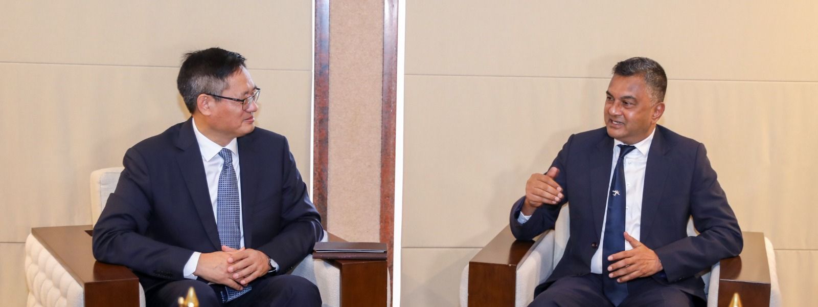 New Chinese Ambassador calls on Defence Secretary in second Defence Ministry visit
