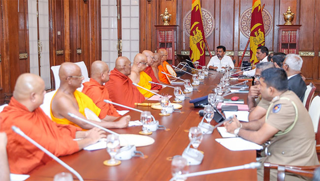 AKD Meets Maha Sangha Over BIA Monk Drug Bust, Calls Narcotics a 'National Disaster'