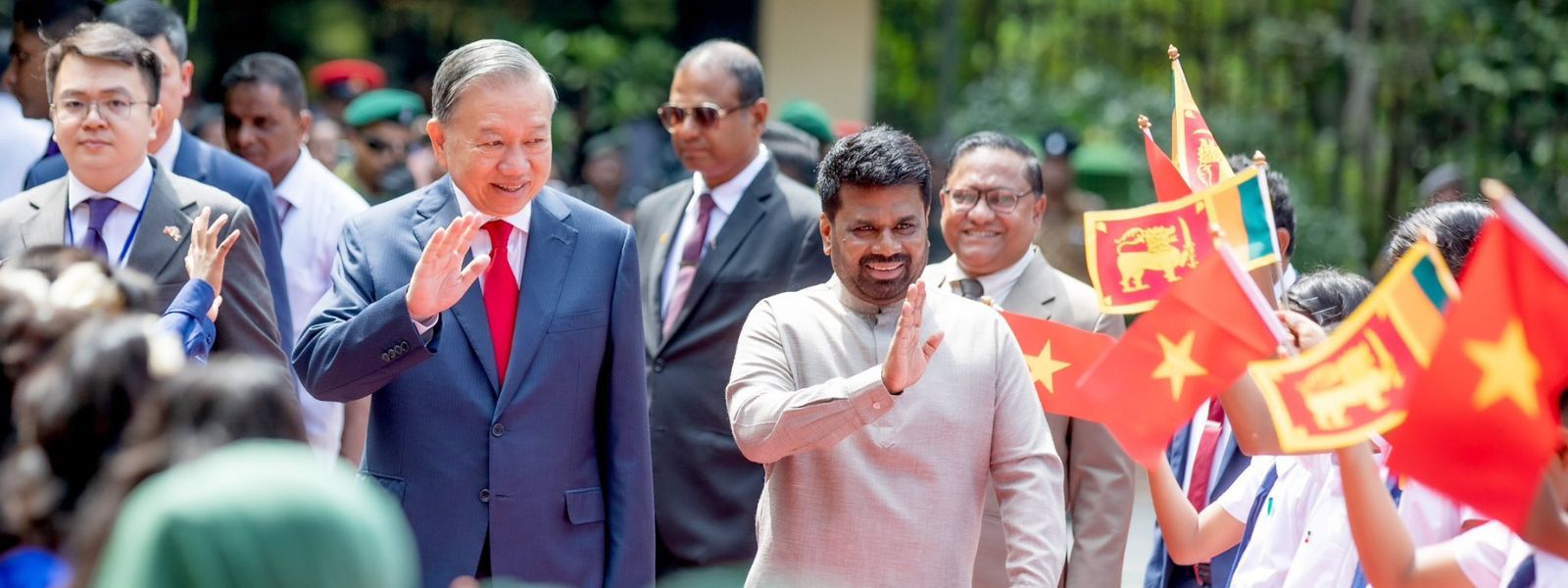 AKD joins Vietnam's Tô Lâm at Ho Chi Minh tribute, Colombo Public Library