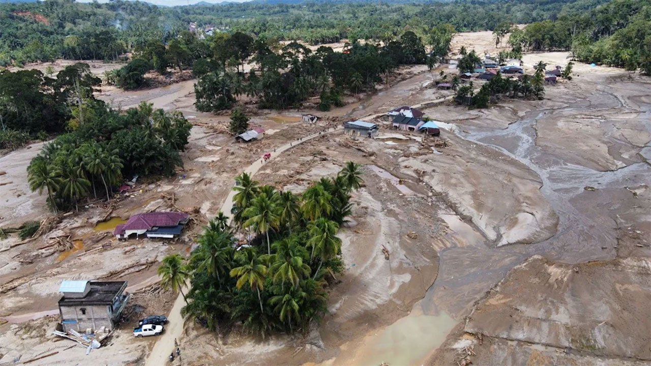 Cabinet approves USD 200M ADB-funded post-Ditwah recovery project for highways, irrigation and housing