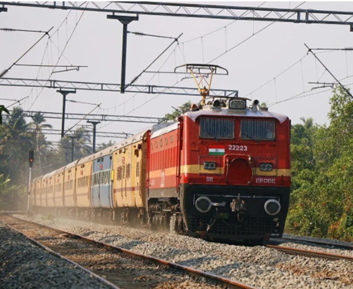 Sri Lanka to launch electric trains on three Colombo suburban lines by early 2027