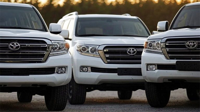 Development Officer's Rs. 48 mn bid for Central Province Governor's Land Cruiser sparks tender row