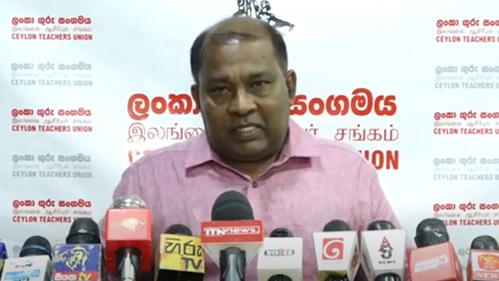 Teachers' Union Condemns Mandatory White Saree Rule at Royal College Monaragala