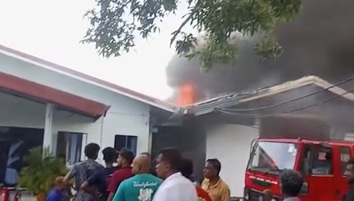 Eight women hospitalised after fire at Embilipitiya garment factory