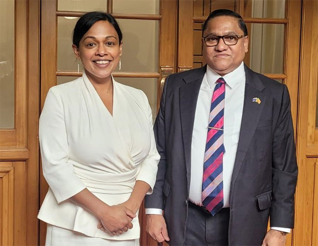Herath meets Sri Lankan-origin NZ Opposition FA spokesperson Walters