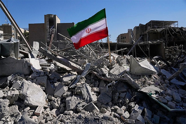 Iran Puts War Damage at $270 Billion, Calls on Europe to Push US Toward Deal