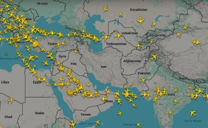 Iran Shuts Western Airspace as Eight Airports Remain Operational Amid US Strike Fears