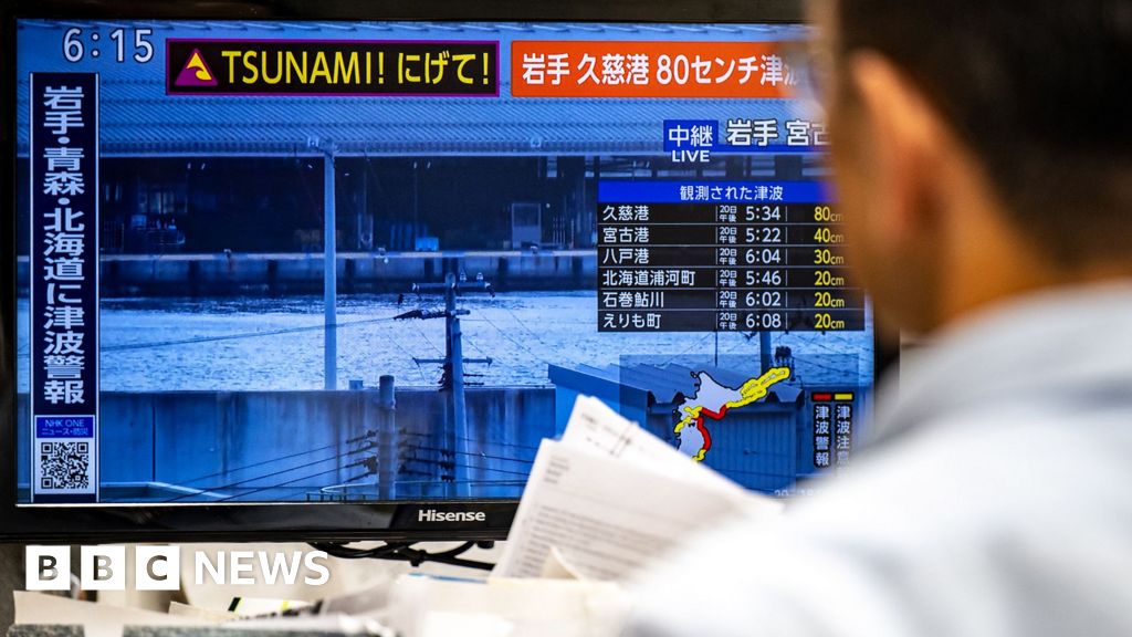 Japan on High Alert for 'Huge' Second Quake Within a Week