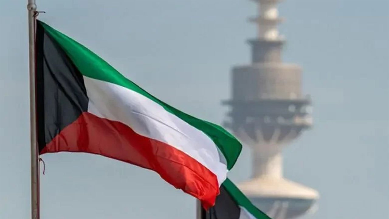 Kuwait expels two Iranian diplomats, summons chargé d'affaires