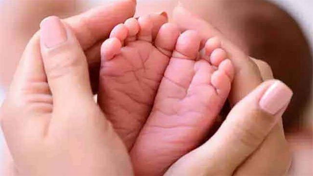 Sri Lanka's live births fall to 214,570 in 2025, lowest in a decade