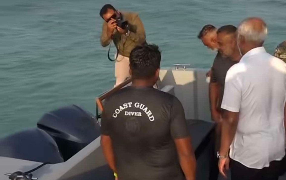 Maldives recovery operation locates four Italian divers' bodies in Vaavu Atoll cave