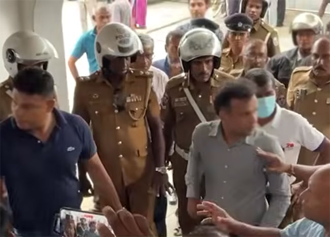 Clashes Erupt at Matara Cooperative Hospital After NPP-Linked Group Attempts Takeover