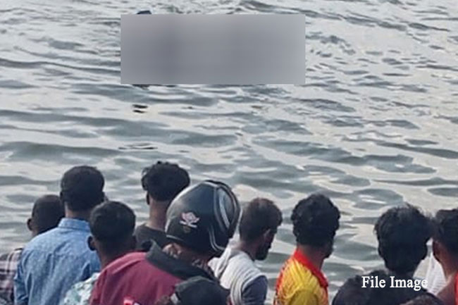 Mawanella teenager drowns while bathing in Ma Oya