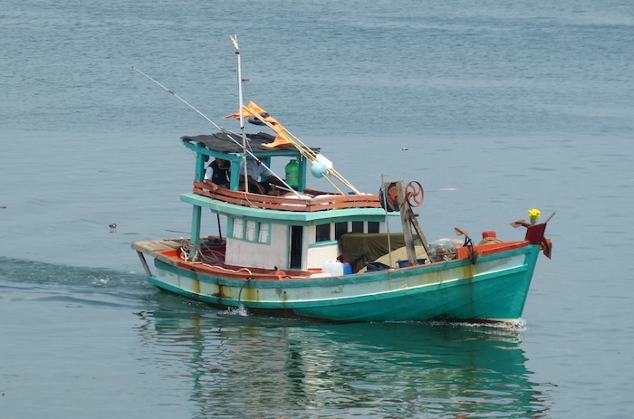 Navy Arrests Four More Indian Fishermen Off Mannar as 61-Day Fishing Ban Begins