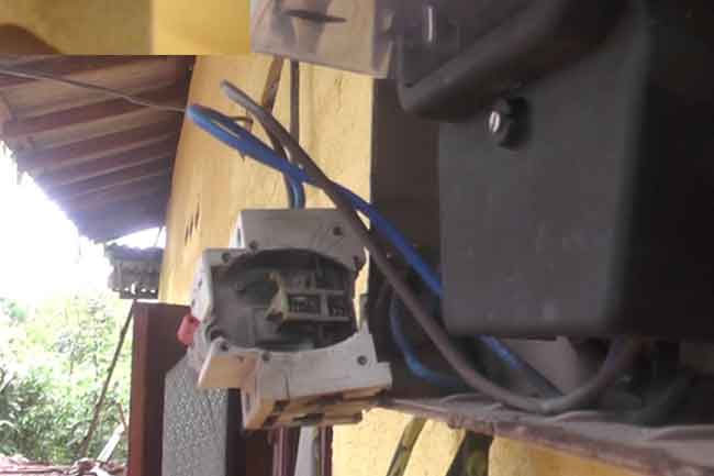 Eight Dead in Repeated Lightning Strikes, Ratnapura Village Demands Protection