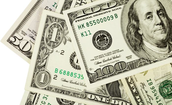 Rupee retail selling rate edges toward Rs. 332 as currency continues to slide