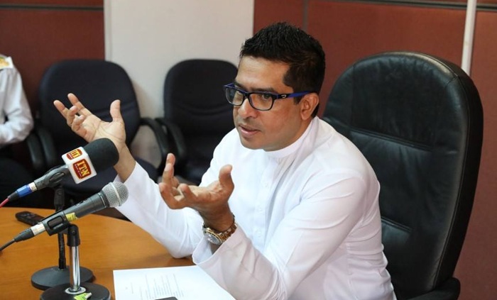 SJB MP Senasinghe predicts rupee at Rs.360, national government in four months
