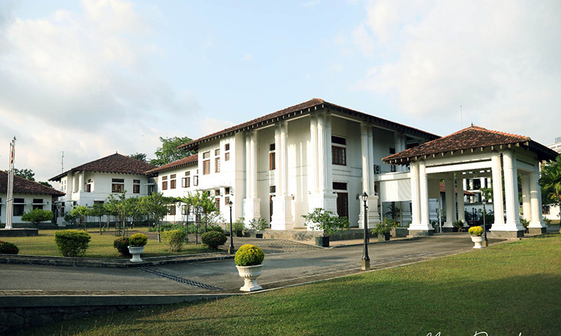 Speaker Wickramaratne's use of two state residences questioned in Parliament