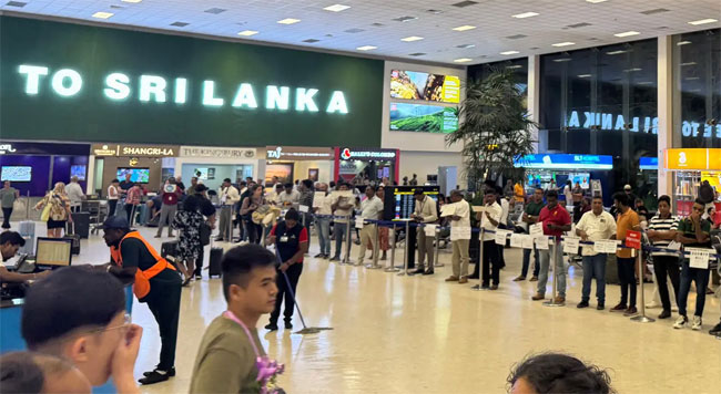 Sri Lanka nears one million tourist arrivals for 2026 with 990,032 so far