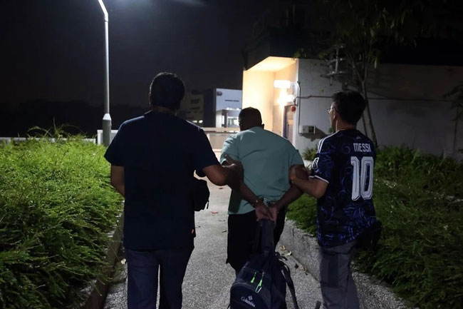 Sri Lankan Man Arrested in Singapore After Overstaying Visa by 10 Months