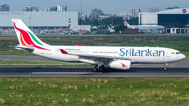 SriLankan Airlines UL-606 to Sydney returns to BIA after lightning strike; no injuries