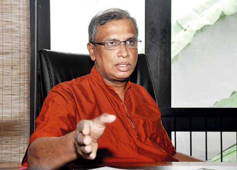Sumanthiran accuses Jaffna police of shielding temple that blocked public road
