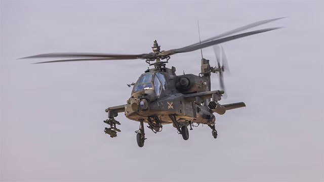 US Army Apache helicopter goes down near Strait of Hormuz, both crew safely rescued