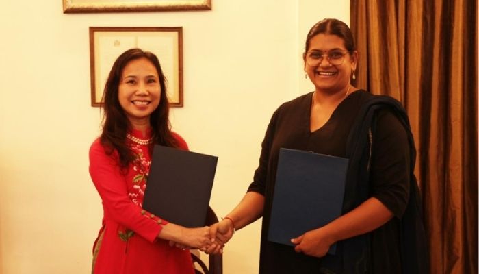 Vietnam pledges USD 50,000 for Colombo Public Library's Vietnamese section