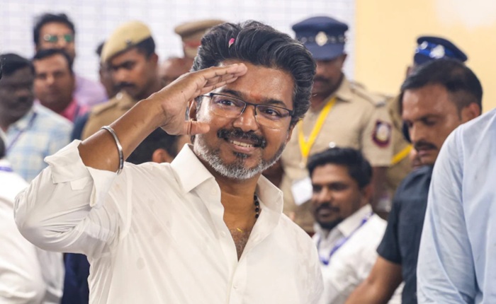 TN Governor rejects Vijay's bid for second day, demands 118 signatures