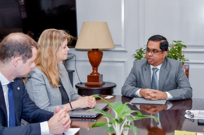 WCO Integrity delegation meets Secretary Kumanayake on 360-strong IAU rollout